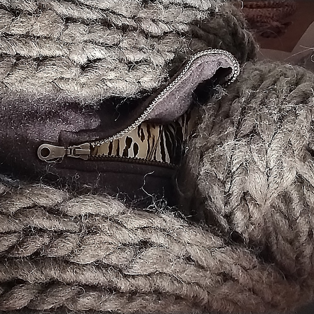 Zara Long Knit Scarf M Brown nwot